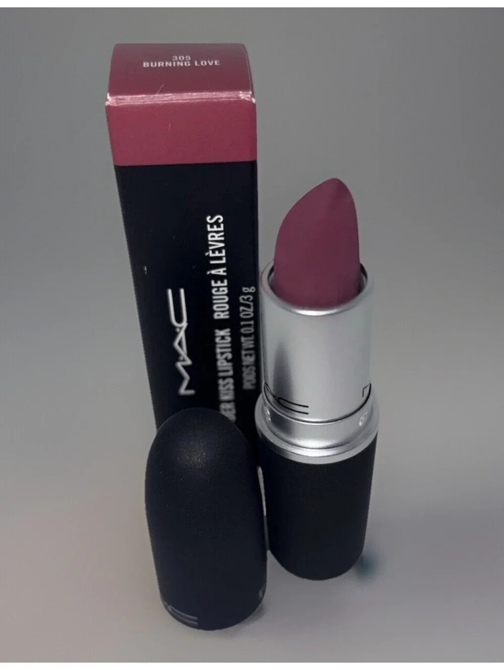 M•A•C 305 Burning Love BRAND NEW IN BOX Powder Kiss Lipstick RARE to Find